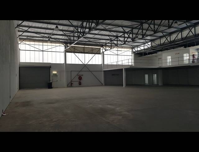 960M² FACTORY TO LET IN BELLVILLE SOUTH INDUSTRIA